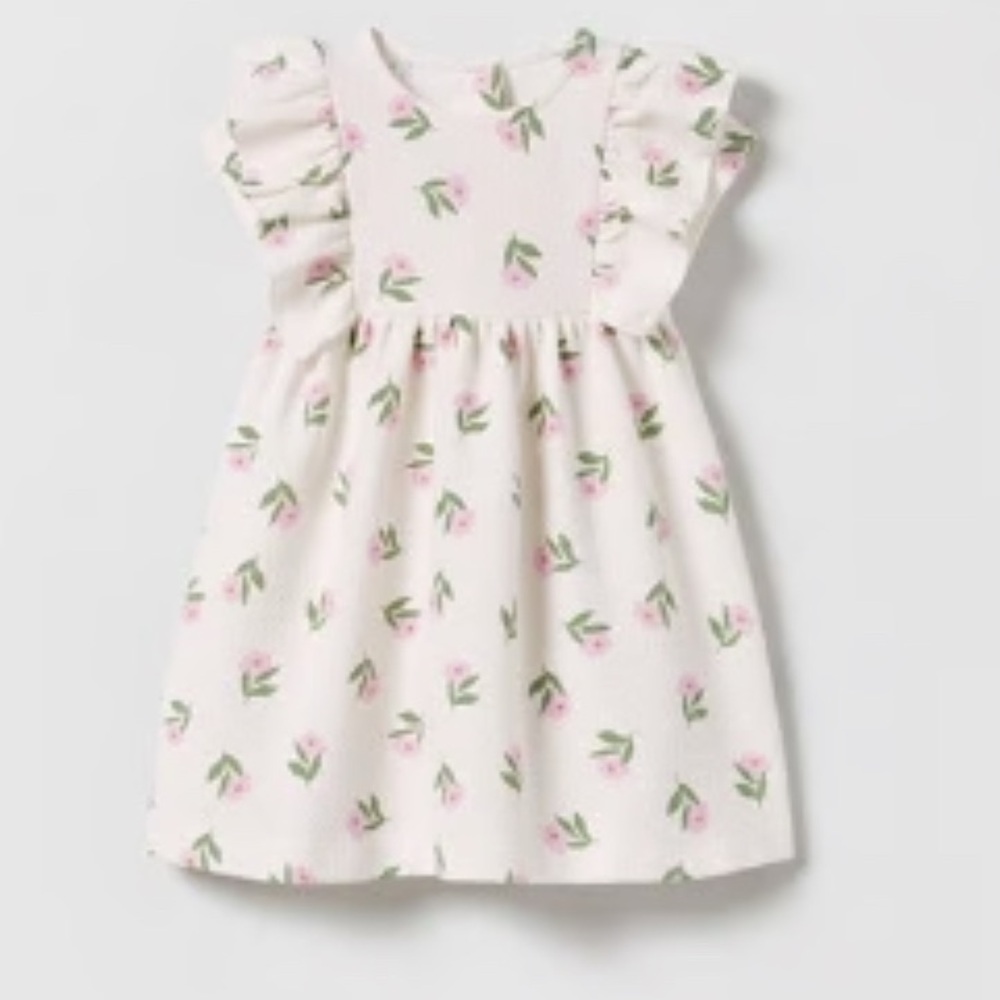 Zara Ivory dress with pink flowers 🌷 4-5Y